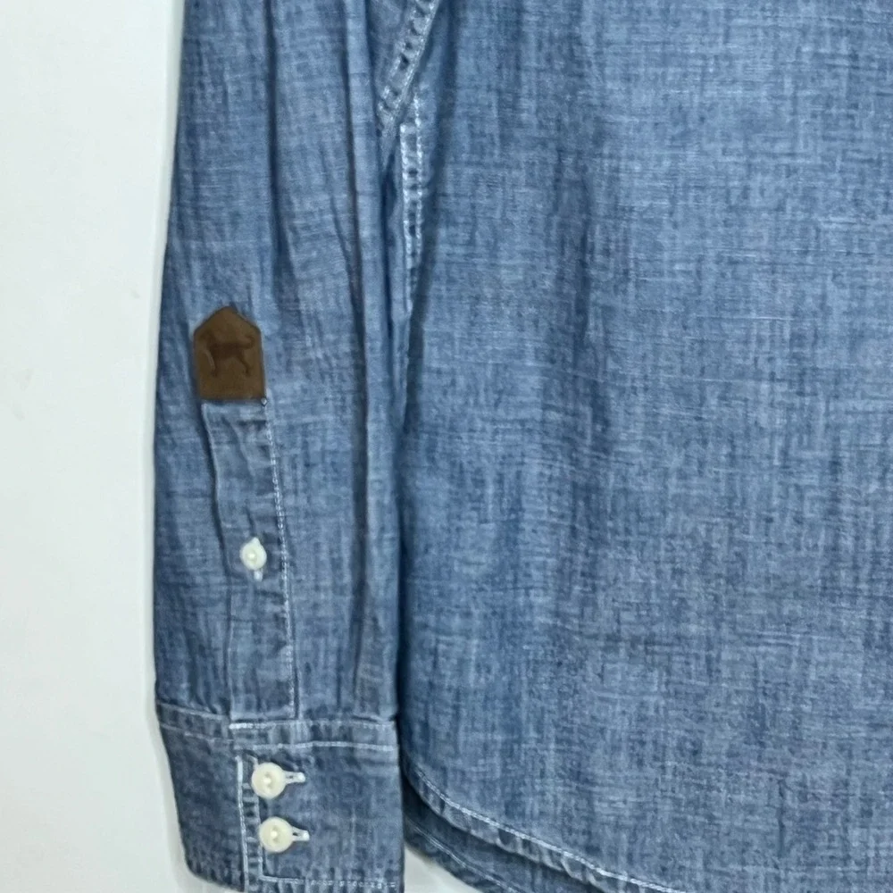 The Black Dog Mens Large Blue Chambray Button‎ Down Shirt Long Sleeve Casual